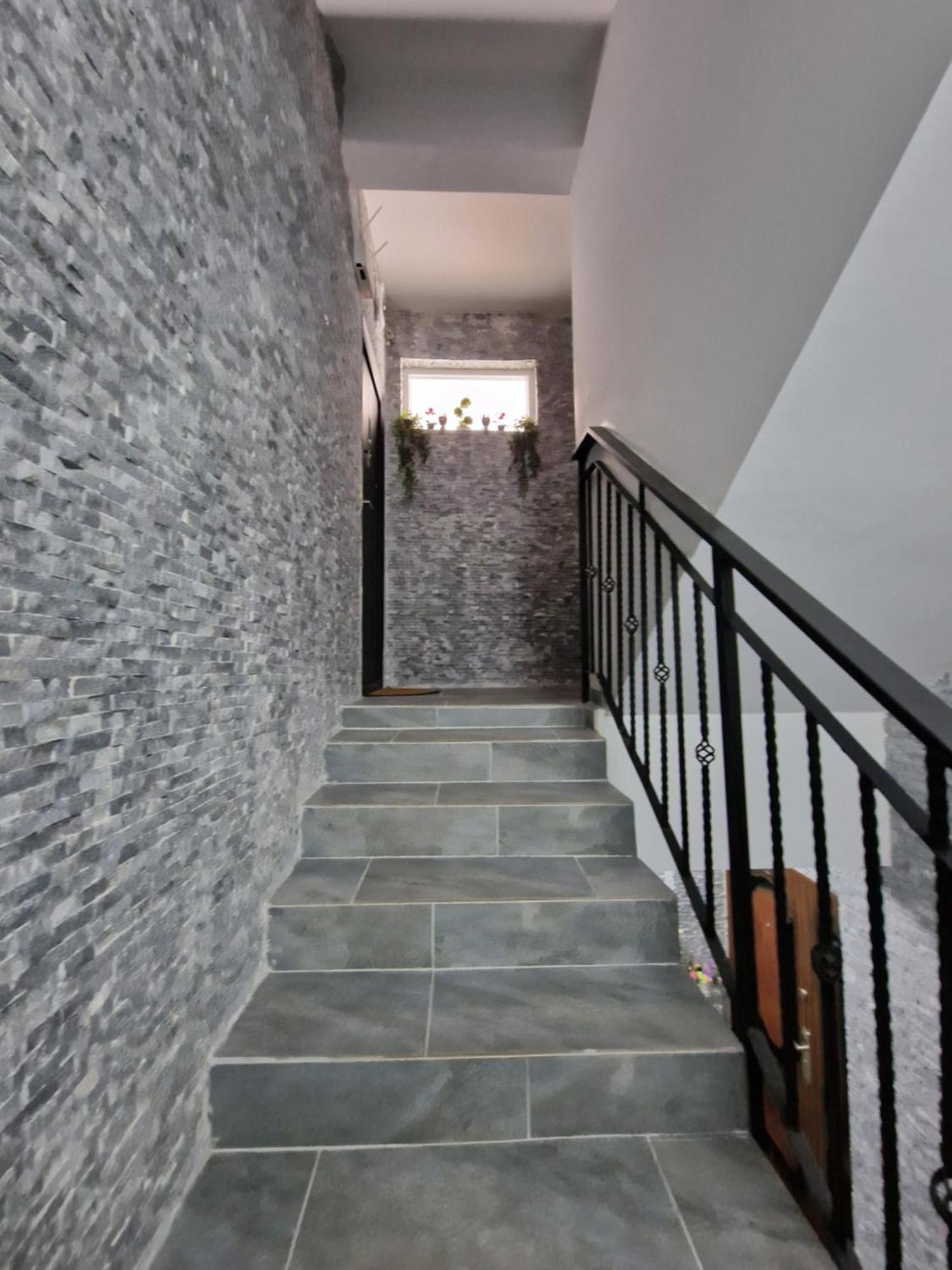 Apartamento Casa DARYA-24h Check-in Bucarest Exterior foto
